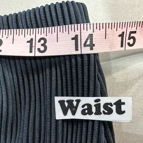 NWT SIZE L HYFVE Ribbed Blue Skirt Set - Picture 9 of 13